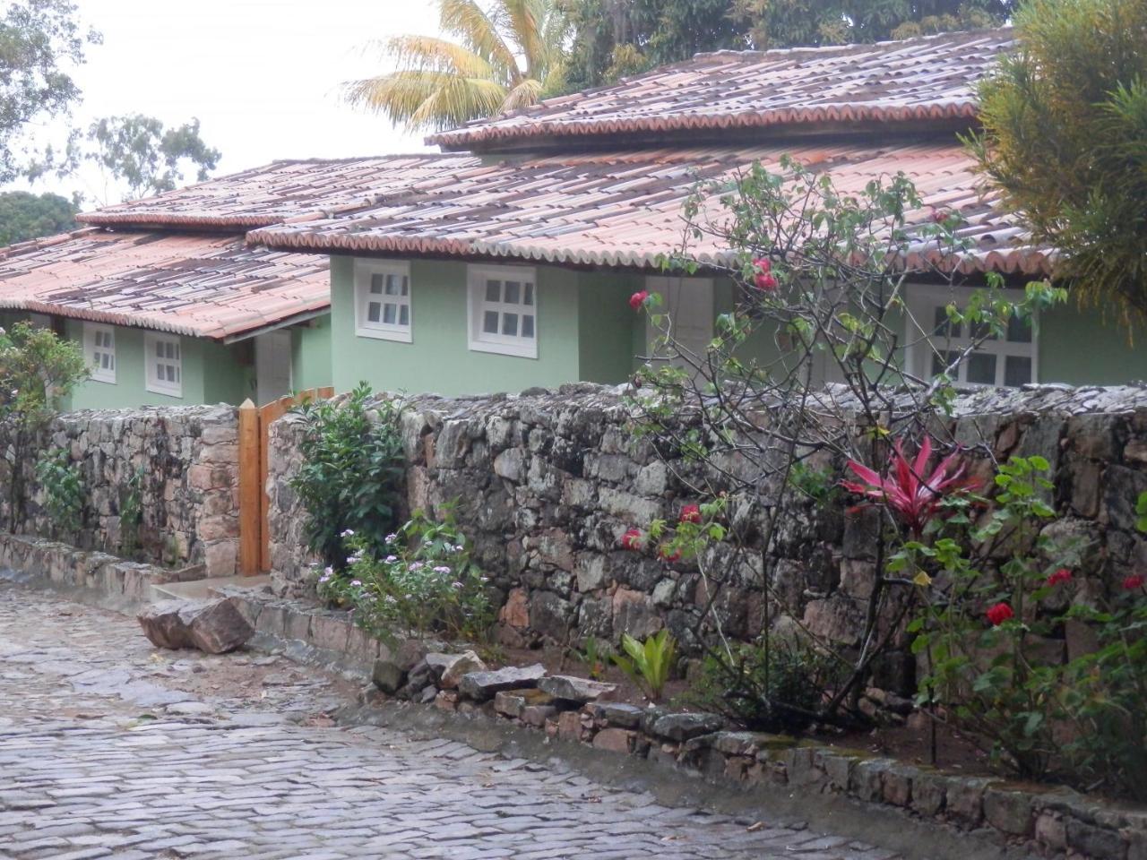 Pousada Pedras De Igatu Ngoại thất bức ảnh