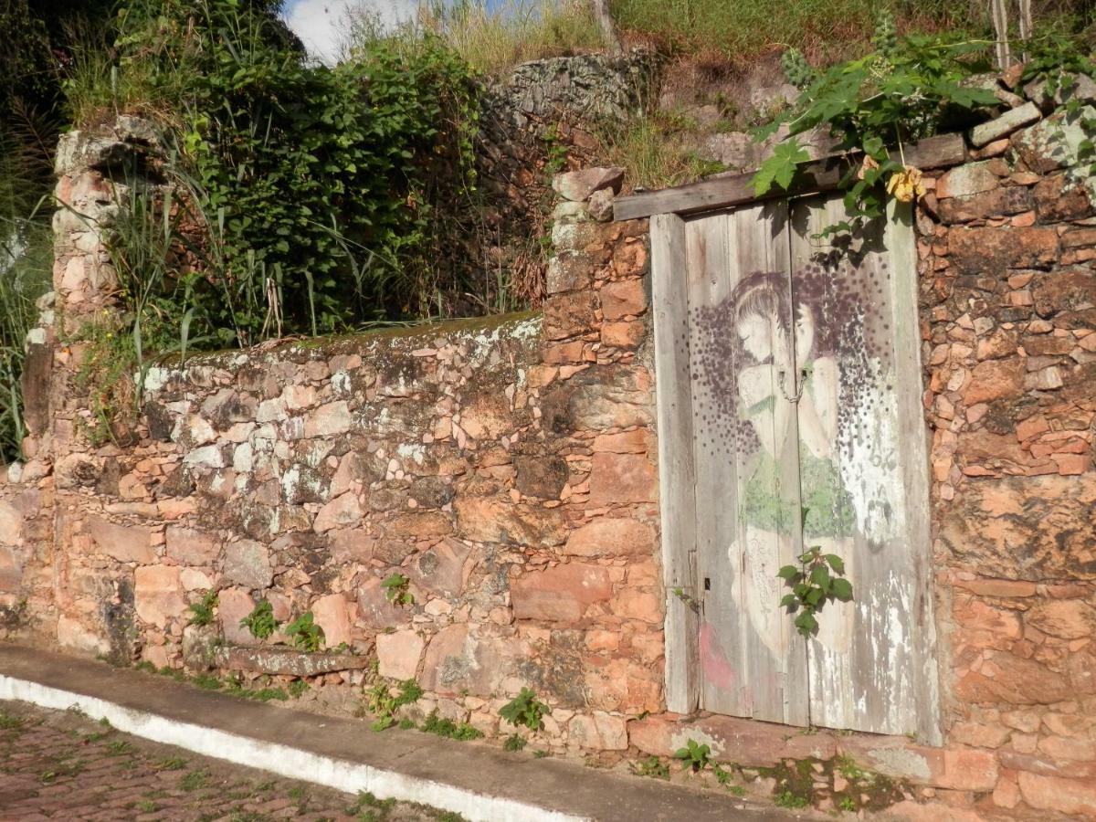 Pousada Pedras De Igatu Ngoại thất bức ảnh